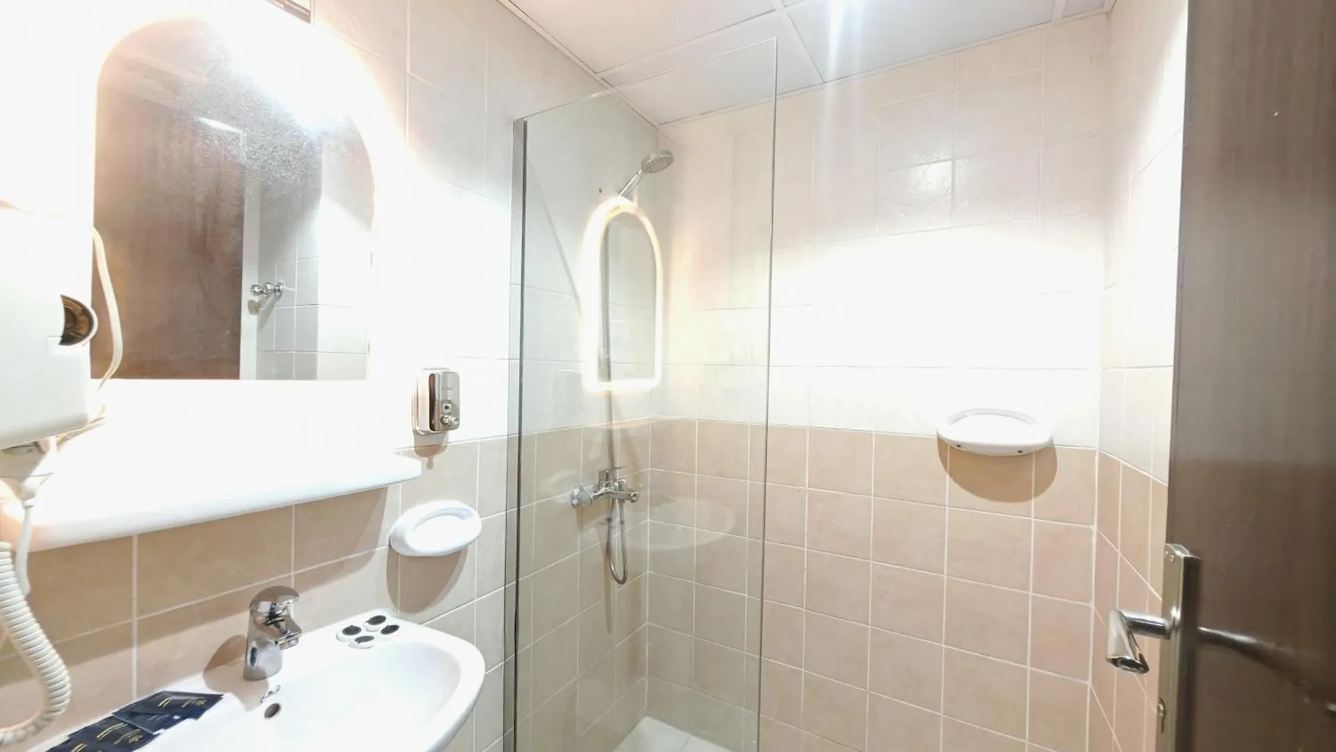 Appartement فنـــــــدق الزائـــــــــــــــــريــن 1 à La Mecque